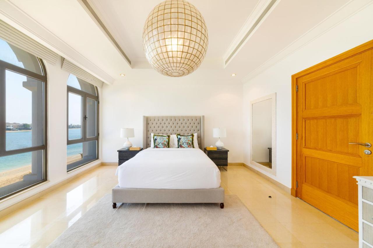 Maison Privee - Luxury Villa With Dramatic View Private Beach & Pool Dubai Exterior photo